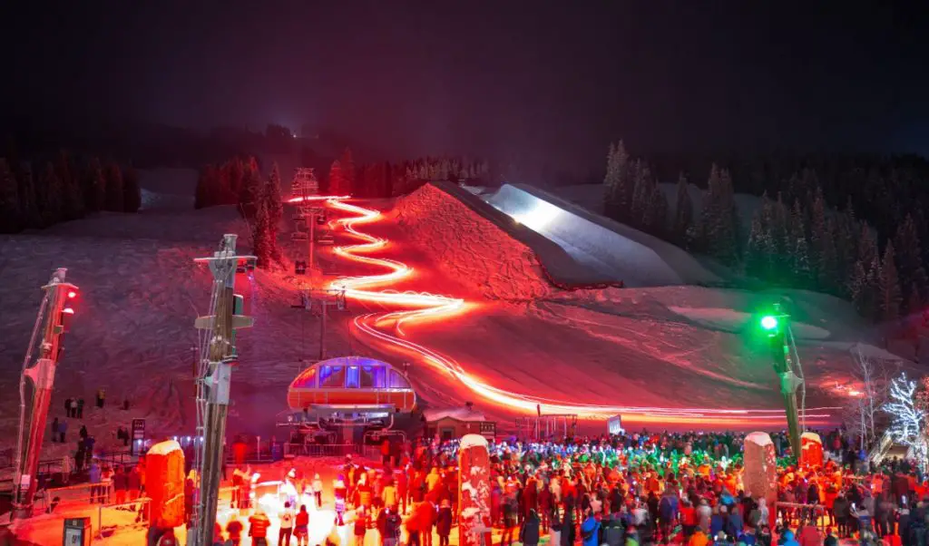 8 Fun Ways to Celebrate the Holidays at the Ski Resort MtnScoop